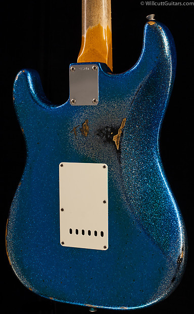Fender Custom Shop 1962 Stratocaster® Heavy Relic Blue Sparkle over Black  (294)