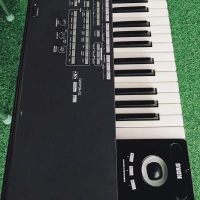 Korg PA3X LE 76 Key Professional Arranger Keyboard Used