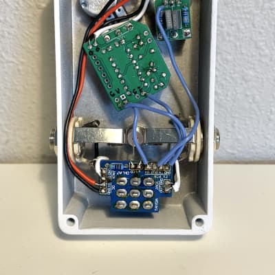 Colorsound Fuzz Box Clone w/Big Muff Tone Mod image 4