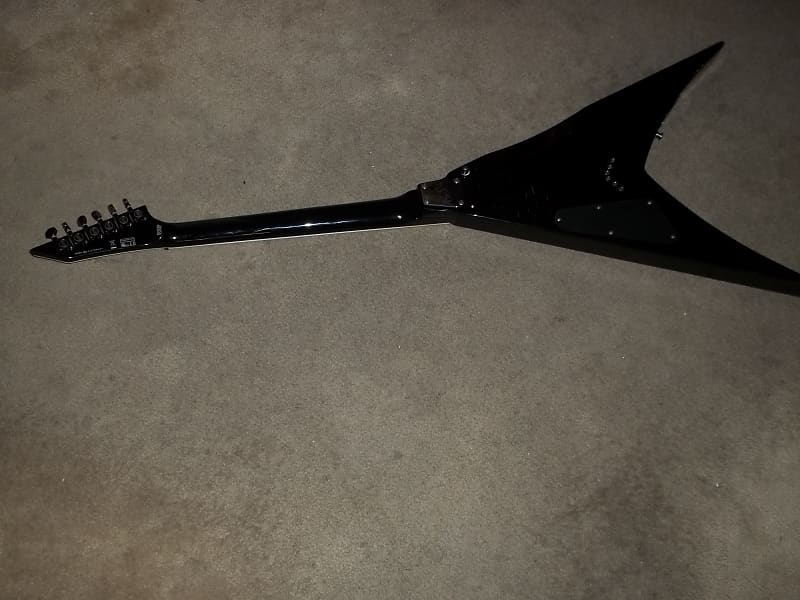 ESP LTD V-200 w EMG 81/85's Flying V | Reverb