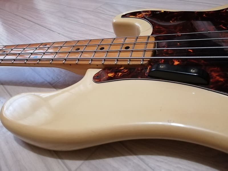 EL MAYA precision bass 1970's White | Reverb