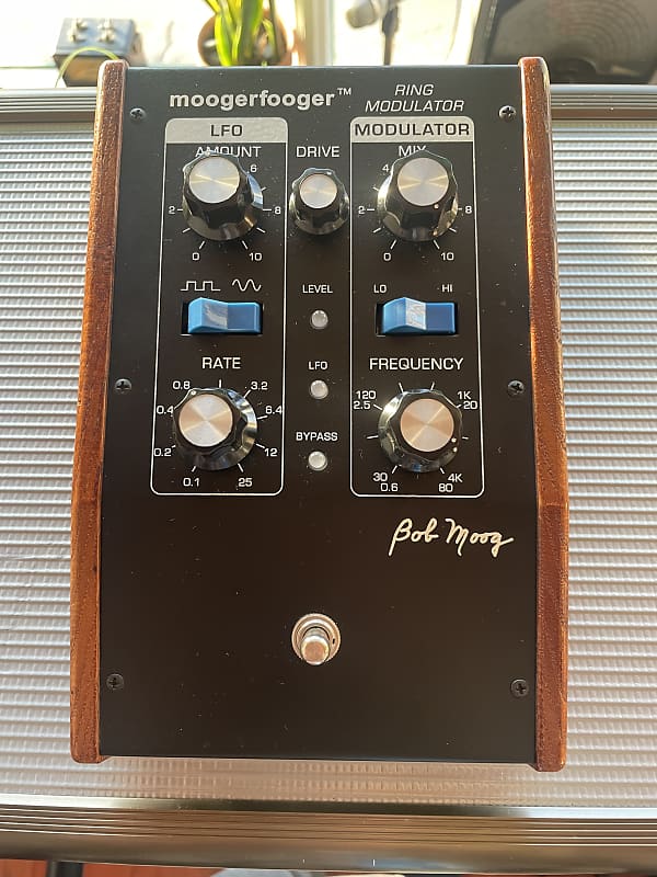 Moog Moogerfooger MF-102 Ring Modulator - Limited Edition