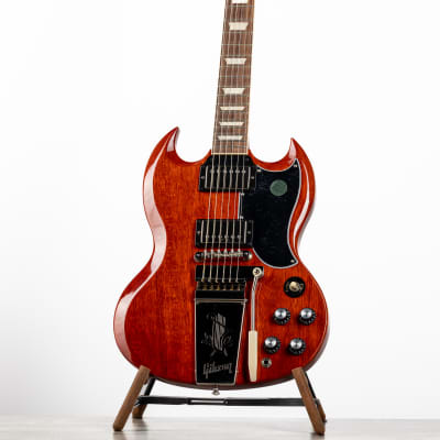 Gibson SG Standard 61 Maestro Vibrola, Vintage Cherry Sunburst | Demo image 1