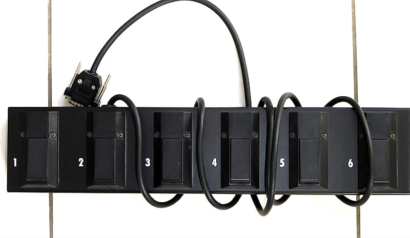 KETRON FS6 Pédalier 6 switchs image 1