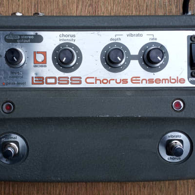 Boss CE-1 Chorus Ensemble