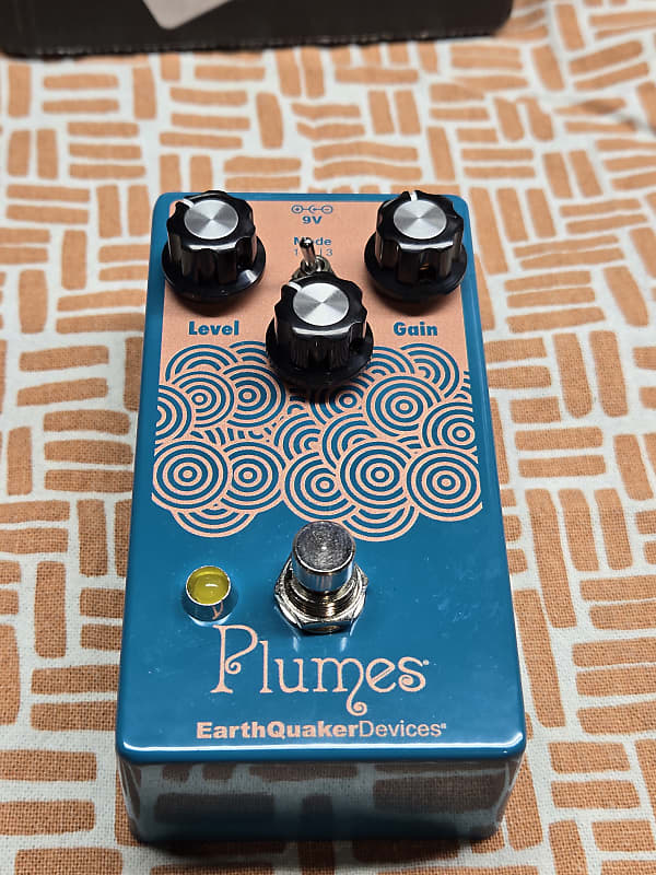EarthQuaker Devices Plumes Drive Pedal