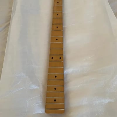 Fender Mike Dirnt Road Worn Artist Series Signature Precision Bass Neck