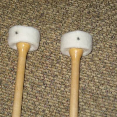 ONE pair new old stock Regal Tip 606SG (Goodman # 6) TIMPANI MALLETS, CARTWHEEL -  inner core of medium hard felt covered with a layer of soft damper felt / hard maple handle (shaft), includes packaging image 18