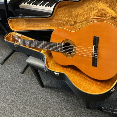 Raimundo classical electric guitar model #106 made in Spain 1970s-1980s in excellent condition with original vintage hard case. image 15
