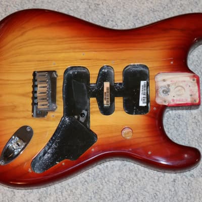 Fender American Deluxe Stratocaster Ash Body 2004 - 2016