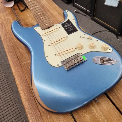 Fender Vintera Road Worn '60s Stratocaster image 3