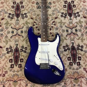Fender Mexican Standard Stratocaster with deluxe Fender gig bag image 1
