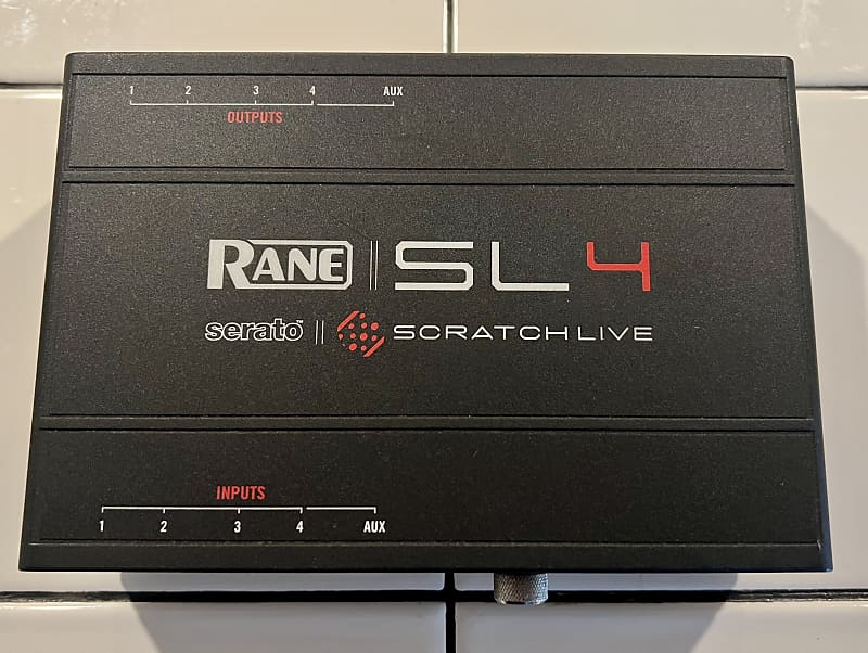 Rane SL4 Serato Scratch Live DJ Turntable Interface