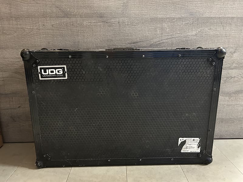 UDG Ultimate Flight Case Pioneer DDJ-1000 SRT con Ruote image 1