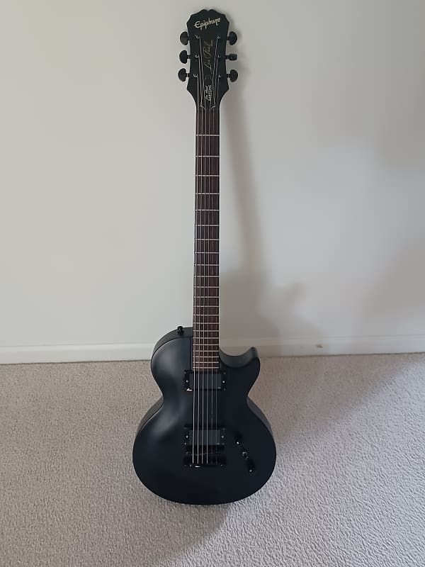 Epiphone Baritone Les Paul 1999 - Satin Black | Reverb Canada