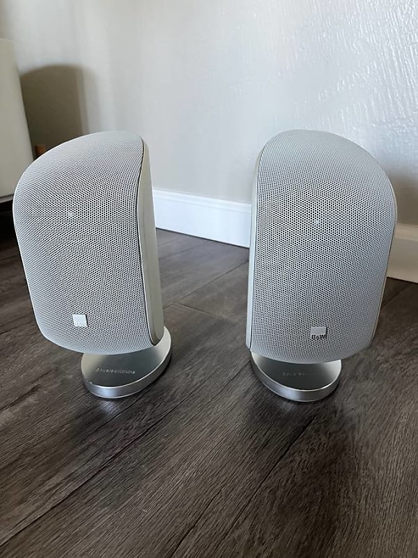 Bowers&Wilkins （B&W）M-1 ホワイト 2台 Bowers&Wilkins （B&W）M-1 ホワイト 2台 2 Bowers & Wilkins M-1