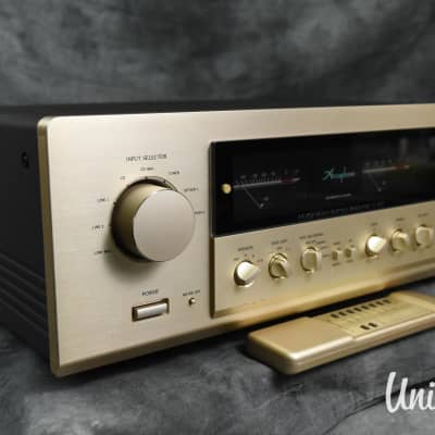Accuphase E-407 Integrated Stereo Amplifier in Excellent Condition w/ Remote image 1