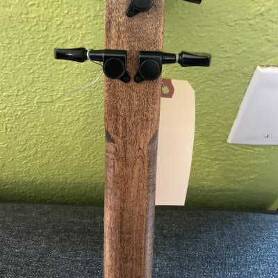 cigar box guitar image 4