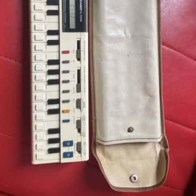 Casio VL-1 VL-Tone 29-Key Synthesizer Keyboard 1979 - 1984 - White