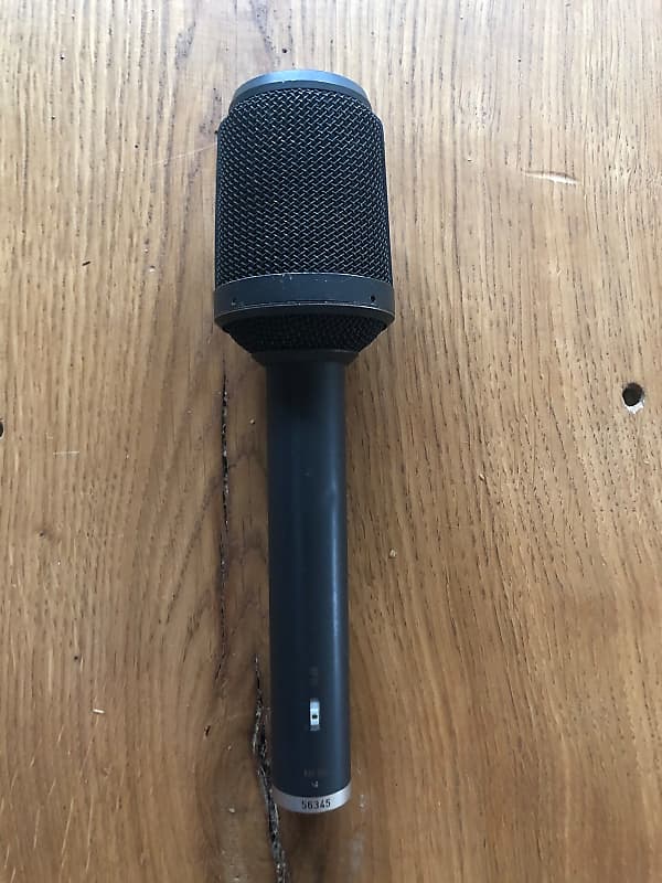 Neumann KM 86 Reverb UK