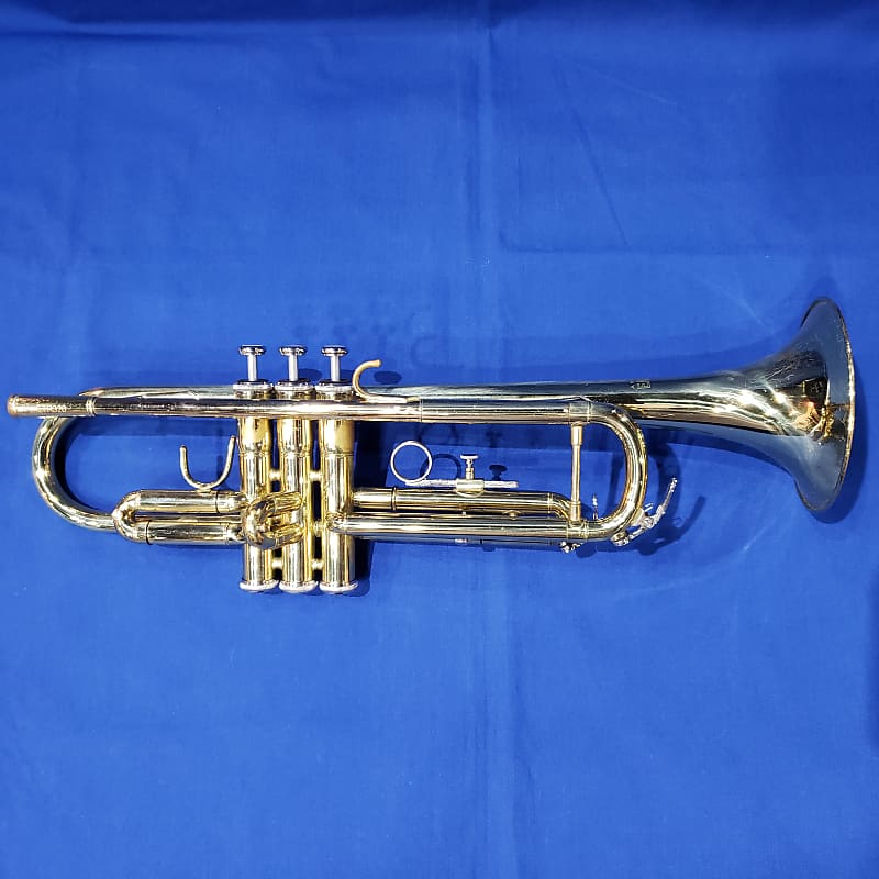Eastman ETR320 Trumpet w/ Case & Accessories Reverb
