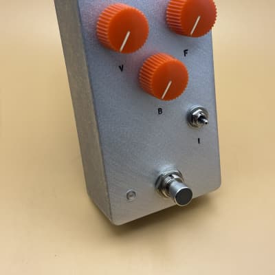 RCO Pedals Sunflower Fuzz w/ free external battery adapter (germanium Fuzz Face w/ Bias control) 2025 - Raw aluminum with vintage orange cupcake knobs image 1