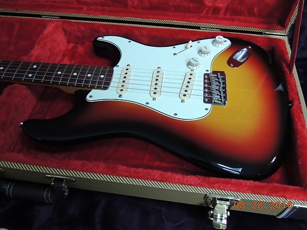 Bacchus BST-62 3 Tone Sunburst Strat Stratocaster electric
