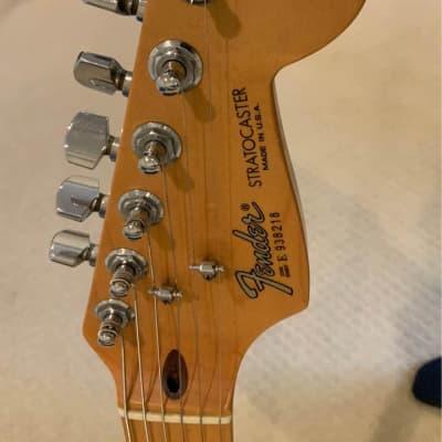 Fender Stratocaster Standard 1989 White image 6