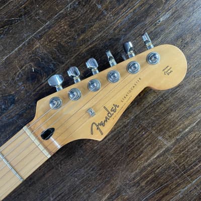 1991 Fender ST-500 VM Stratocaster '62 Reissue Dakota Red