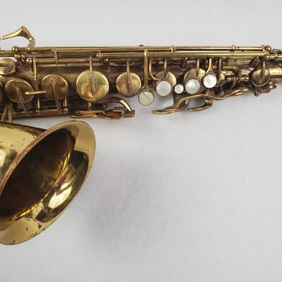 BUESCHER Aristocrat Alto Saxophone image 2