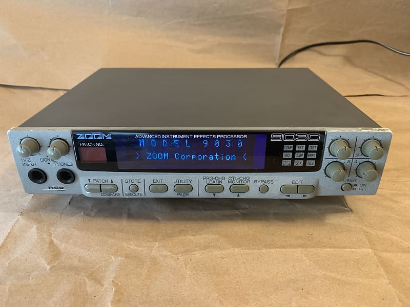 Zoom 9030 Advanced Instrument Effects Processor 90s VGC | Reverb
