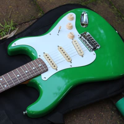 Johnson AXL S-Style Transparent Green Electric Guitar w/ Case & new Fender knobs image 24