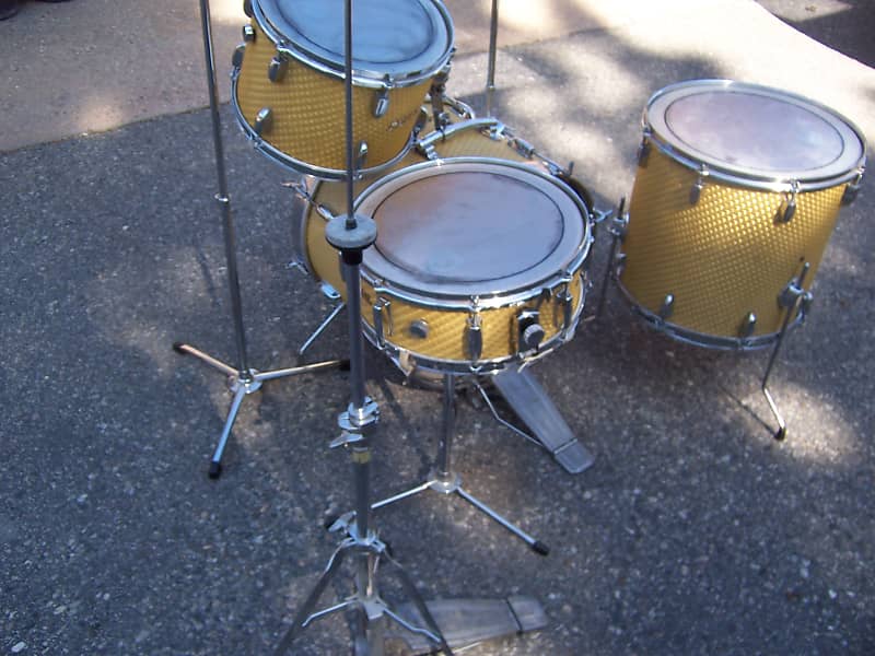 Vintage Pearl Drum Kit