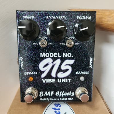 BMF Effects Model No. 915 Vibe Unit 18V Guitar Effects Pedal w/ Power Supply and box  Free Priority Shipping CONUS! for sale