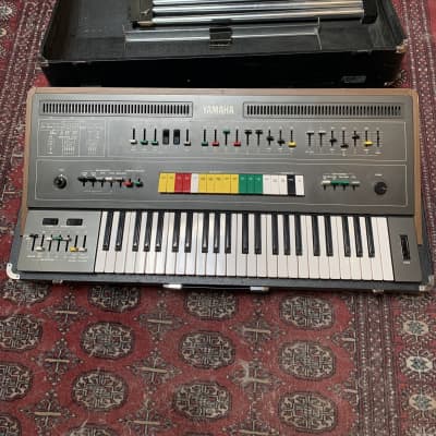 Yamaha CS-50 Polyphonic Synthesizer 1977 - Black