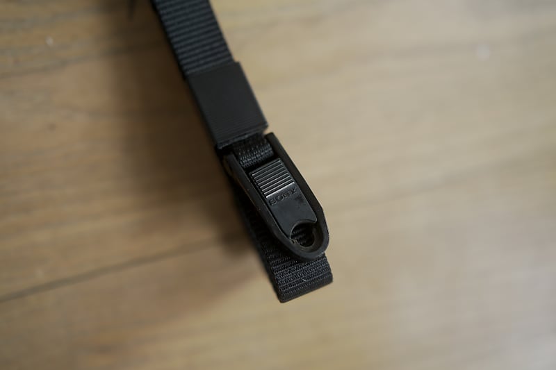 SONY WM-D6C 専用革製カバー ＆専用ストラップ SONY WM-D6C 専用革製カバー ＆専用ストラップ Original Strap