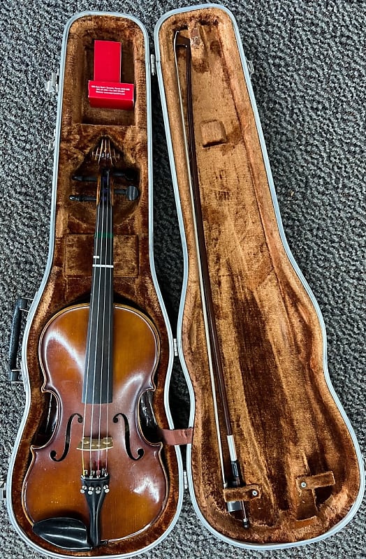 E.R. Pfretzschner バイオリン　4/4 1979年製 Lot - A Violin Labeled E. R. PFRETZSCHNER, Mittenwald