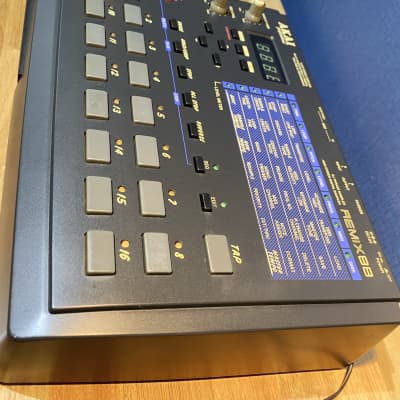 Excellent] Akai Remix 88 (S20) Black Lo-Fi Sampler Maxed 16MB Ram