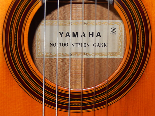 MADE IN EARLY1960s - YAMAHA NO 100 - AN EXTRAORIDINARY ORDINARY CLASSICAL  GUITAR