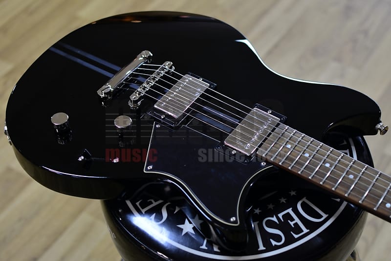 Yamaha Revstar RSE20BL Black Electric Guitar | Reverb Yamaha Revstar RSE20BL Black Electric Guitar | Reverb