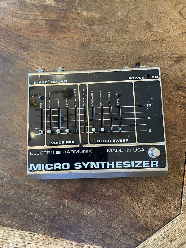 Electro-Harmonix Micro Synthesizer