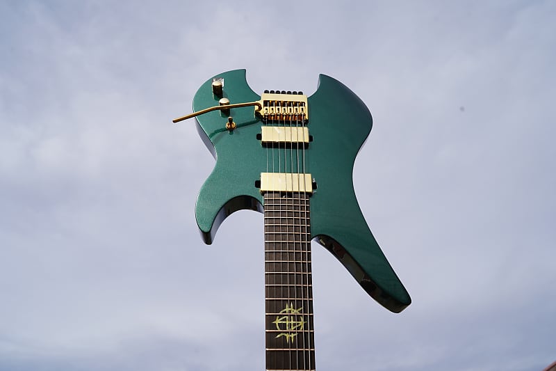 Schecter DIAMOND SERIES Synyster Gates Custom-7 TR Headless