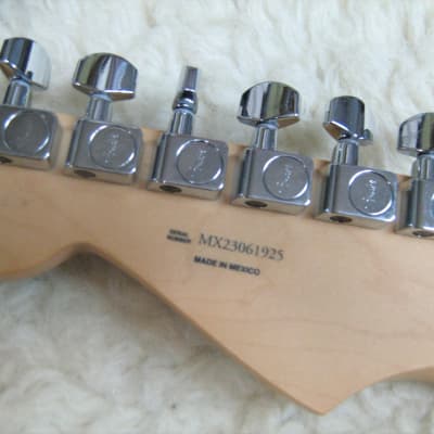 Fender 2023 MIM Stratocaster Player HSS Buttercream w/Fender Deluxe HSC image 9