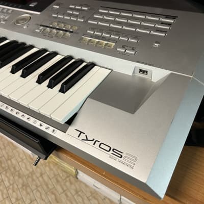 Tastiera Yamaha Tyros 2