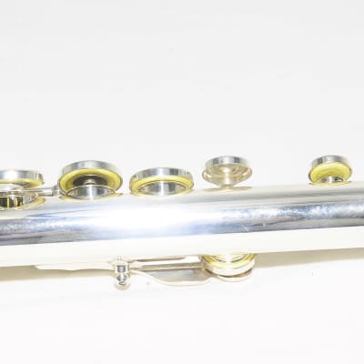 Yamaha YFL-411 II Silver Tube E-Mechanism Flute RefNo 1350 image 10