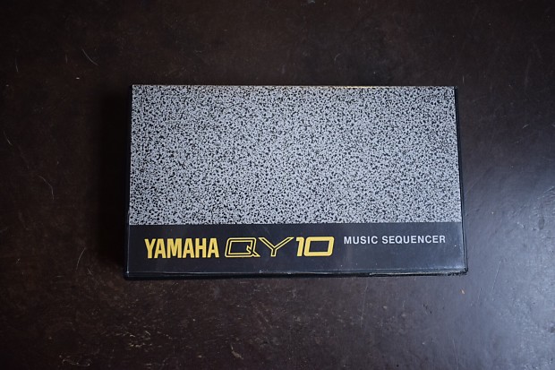 Yamaha  QY-10 image 1