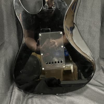 Yamaha guitar body-used- Project image 2