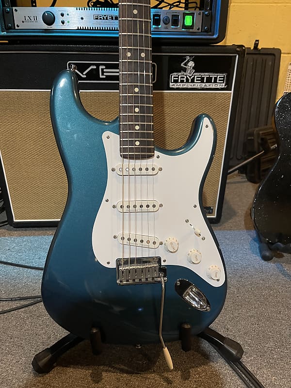 Fender 2000 American Stratocaster Standard image 1