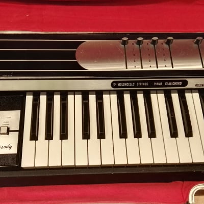 Elka Rhapsody 610 string synthesizer image 3