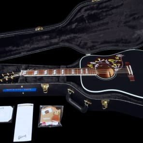 2017 Gibson Hummingbird Ebony Custom Shop Limited Edition w LR